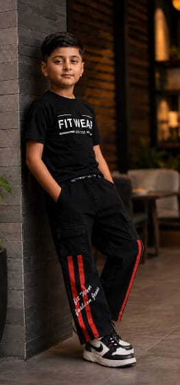 black techwave baggy jeans