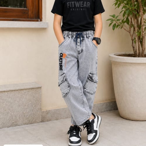 White Cargo Baggy Jeans