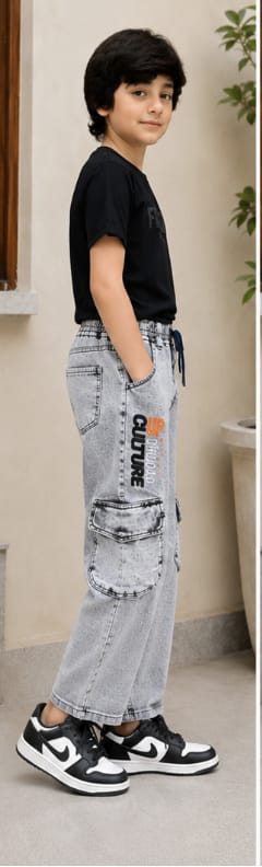 white baggy jeans